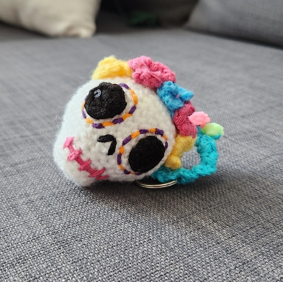 Dia de los Muertos - Keychain‼️ (3/$25) - Picture 2 of 5